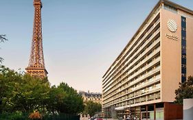Отель Pullman Paris Tour Eiffel Exterior photo