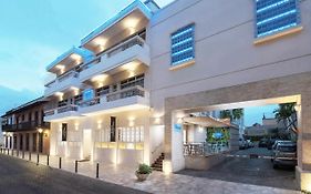 Отель Hodelpa Caribe Colonial Санто-Доминго Exterior photo