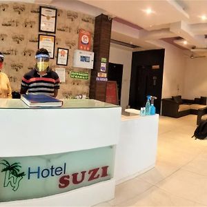 Hotel Suzi International, Near New Delhi Station Exterior photo
