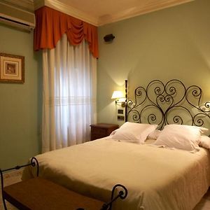 Hotel Juanito Ла-Рода Room photo