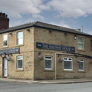 The Halfway House Inn Лидс Exterior photo