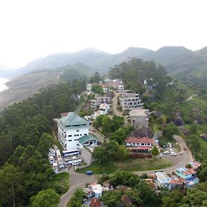 Ayur County Resort Chinnakanal Exterior photo