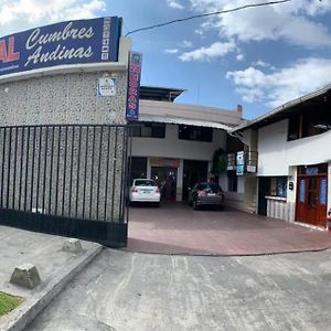Hostal Cumbres Andinas Ибарра Exterior photo