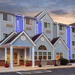 Microtel Inn & Suites By Wyndham Lillington/Campbell University Exterior photo