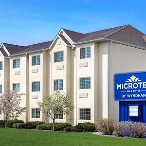 Microtel Inn & Suites By Wyndham Манкейто Exterior photo