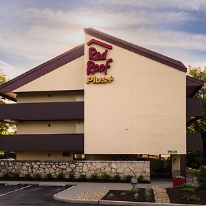 Red Roof Inn Plus+ Chicago - Уиллоубрук Exterior photo