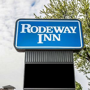 Rodeway Inn Гранд-Хейвен Exterior photo