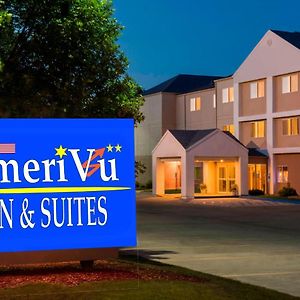 Amerivu Inn And Suites Гранд-Форкс Exterior photo
