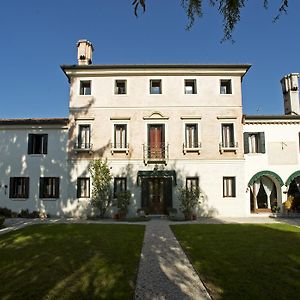 Bed and Breakfast Dimora Di Campagna Казале-суль-Силе Exterior photo