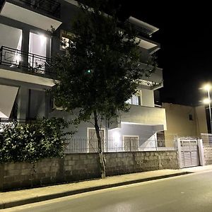 Edlira Apartments Дуррес Exterior photo
