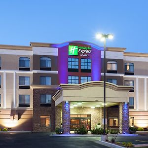 Holiday Inn Express Hotel & Suites Cheyenne, An Ihg Hotel Exterior photo