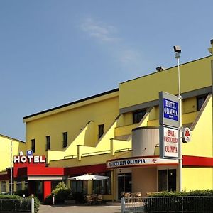 Hotel Olimpia Имола Exterior photo