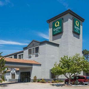 Quality Inn Lees Summit - Kansas City Саммит Ли Exterior photo