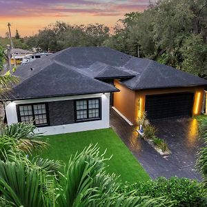 Villalee-Luxury House Huge Pool Infinity Spa Норт-Майями Exterior photo