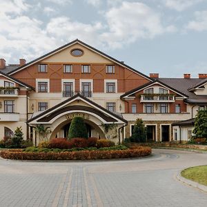 Отель Панская Гора Львов Exterior photo