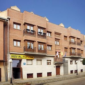 Duque De Osuna Медина-де-Риосеко Exterior photo