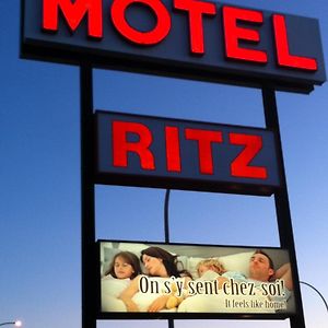 Motel Ritz Гатино Exterior photo