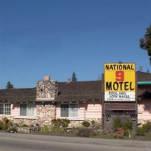 National 9 Motel Санта-Крус Exterior photo
