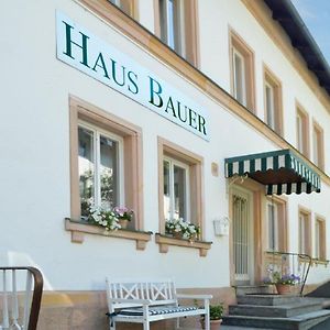 Hotel Haus Bauer Бад-Бернек  Exterior photo