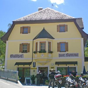 Отель Gasthof Zur Sonne Унзере-Либе-Фрау-им-Вальде Exterior photo