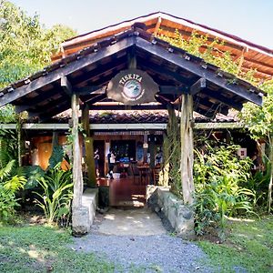 Tiskita Jungle Lodge Павонес Exterior photo