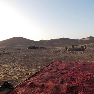 Bivouac Draa - Nuit Dans Le Desert Загора Exterior photo