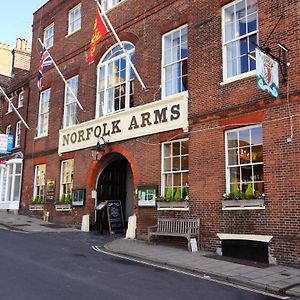 Norfolk Arms Hotel Арундел Exterior photo