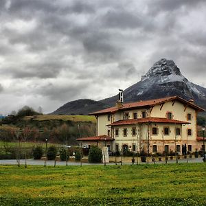 Hotel Olatzea Арбизу Exterior photo