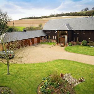 Bed and Breakfast North Downs Barn Рочестер Exterior photo