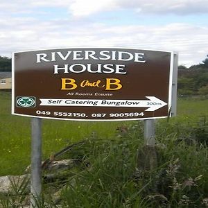 Riverside Farmhouse Кутхилл Exterior photo
