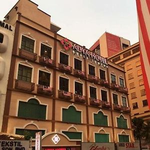 Swing & Pillows - Adya Hotel Куала-Лумпур Exterior photo