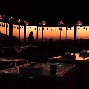 Desert Bedouin Camp Вади-Рам Exterior photo