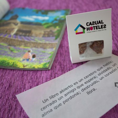 Casual De Las Letras Sevilla Экстерьер фото