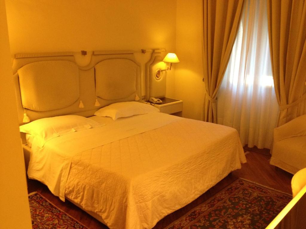 Grand Hotel Tettuccio Монтекатини-Терме Номер фото