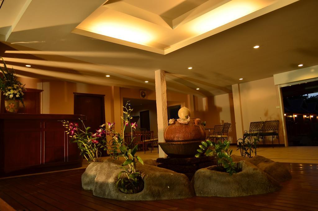 Отель Phuket Siray Hut Ratsada Экстерьер фото