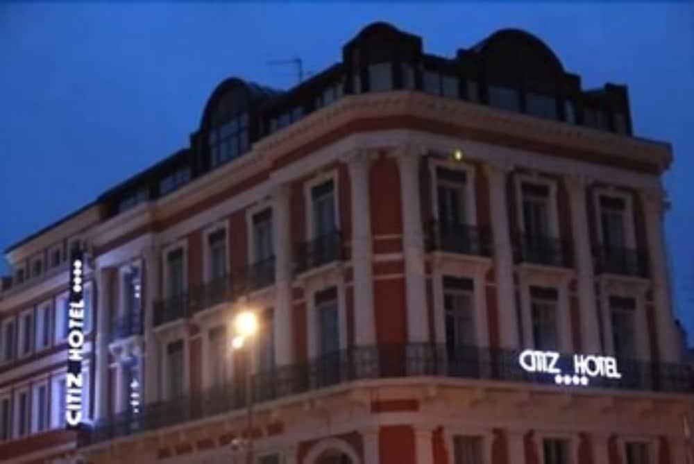 Citiz Hotel Тулуза Экстерьер фото