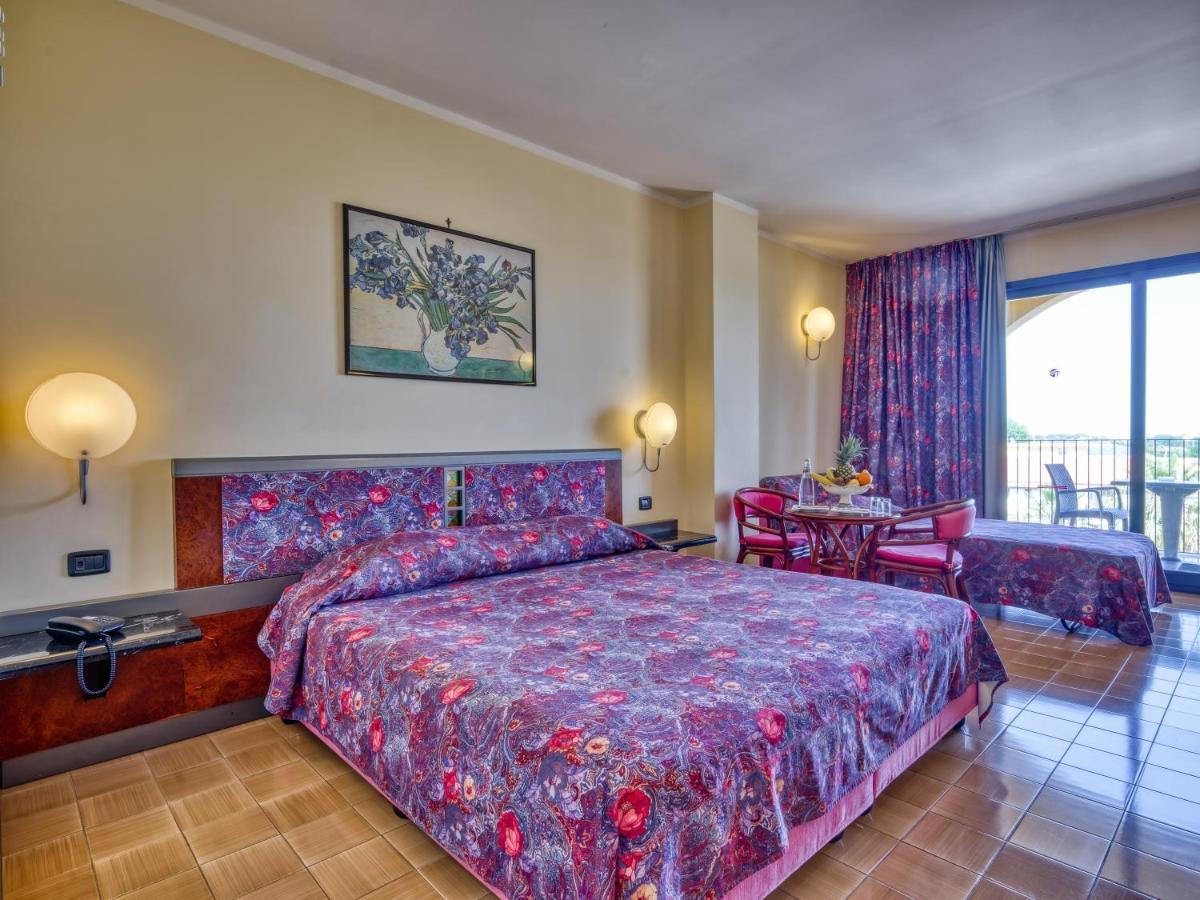 Hotel Caesar Palace Джардини-Наксос Экстерьер фото