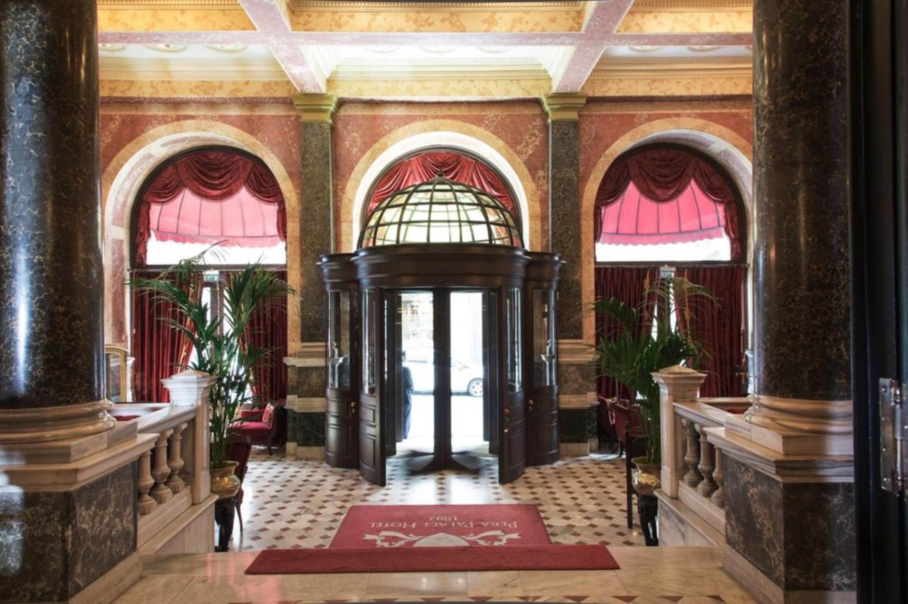 Pera Palace Hotel Стамбул Экстерьер фото