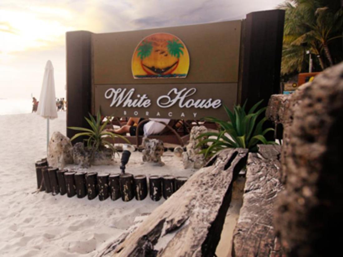 White House Beach Resort Balabag  Экстерьер фото