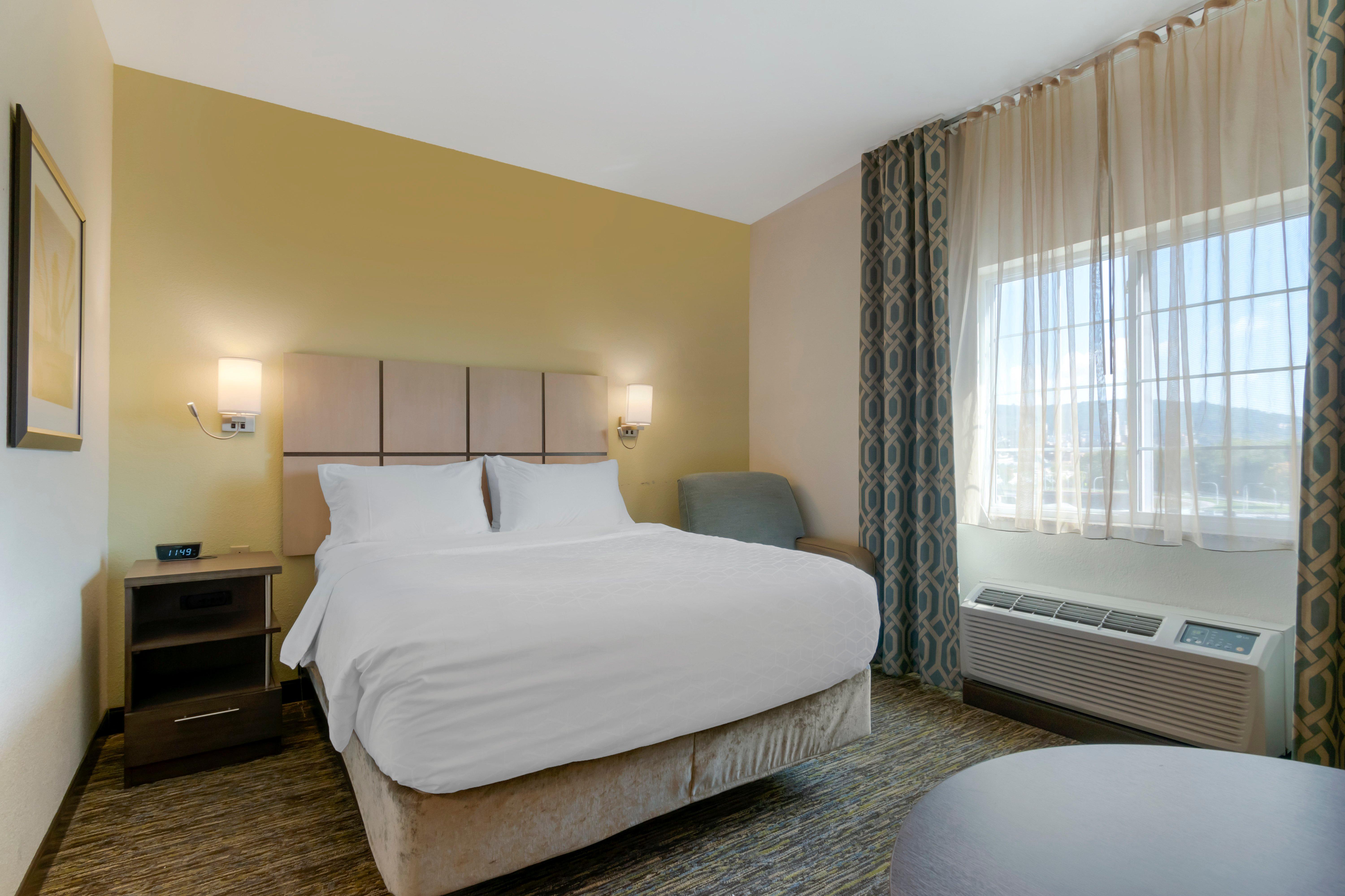 Candlewood Suites Reading, An Ihg Hotel Экстерьер фото