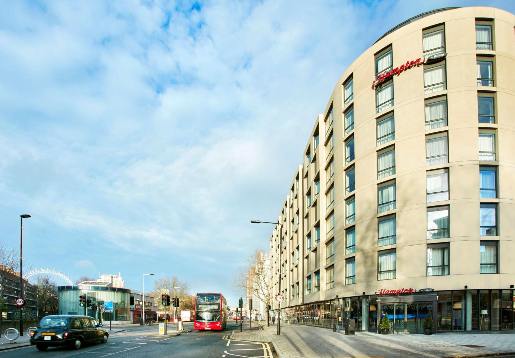 Отель Hampton By Hilton London Waterloo Экстерьер фото