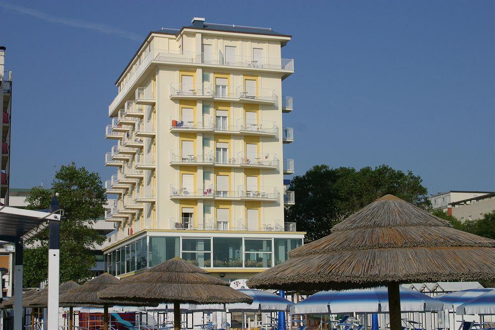 Hotel Fedora Риччоне Экстерьер фото