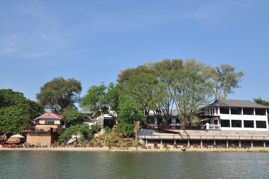 Monsane River Kwai Resort & Spa Канчанабури Экстерьер фото