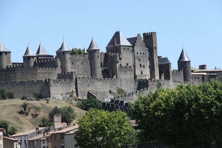 Kyriad Carcassonne - Aeroport Экстерьер фото