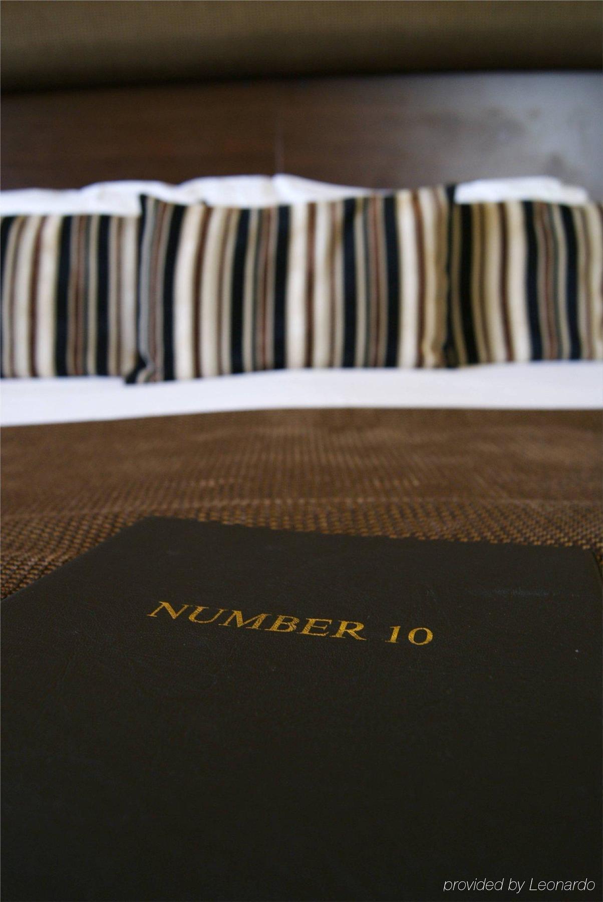 Number 10 Hotel Глазго Номер фото