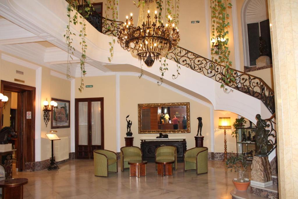 Hotel La Casa Grande Баэна Экстерьер фото