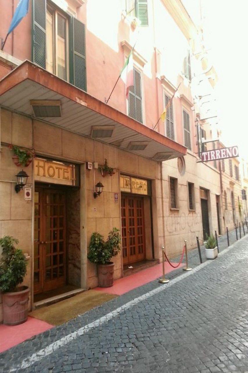 Hotel Tirreno Рим Экстерьер фото