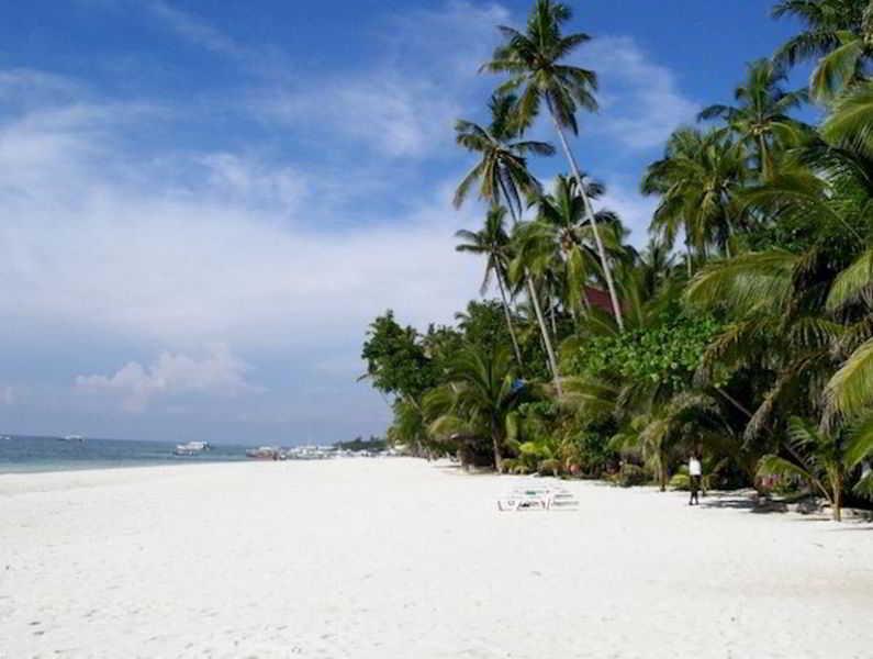 Alona Tropical Beach Resort Панглао Экстерьер фото