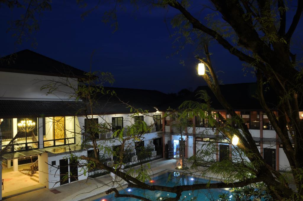 Monsane River Kwai Resort & Spa Канчанабури Экстерьер фото