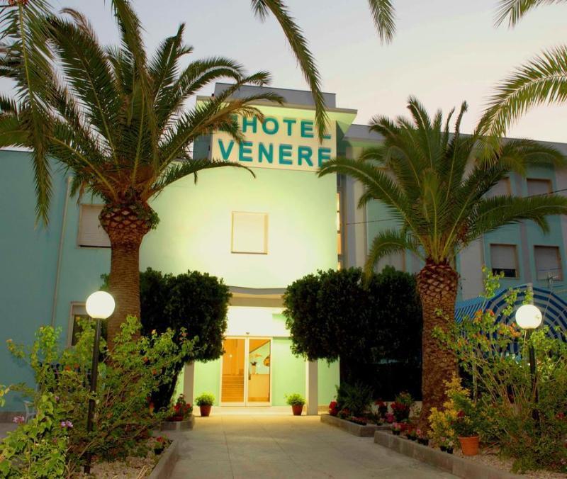 Hotel Venere Ашеа Экстерьер фото
